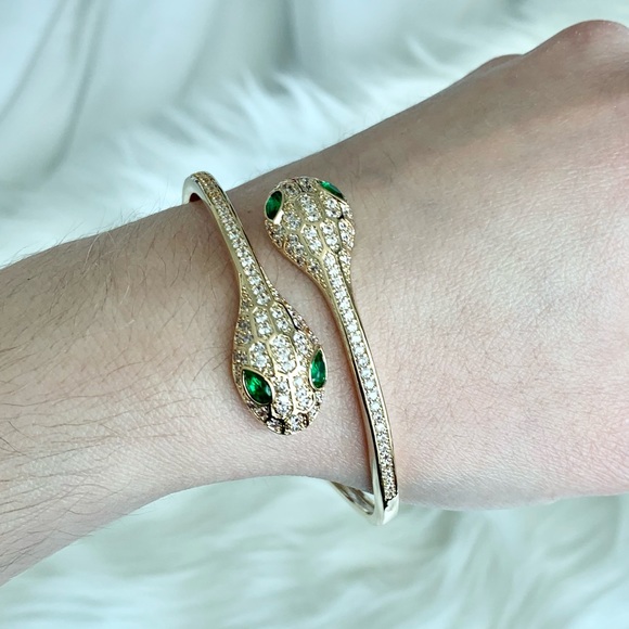 Gold Crystal Double Head Snake Cuff Bracelet - Picture 8 of 16